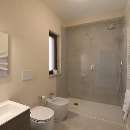 Casale Medi - Nuove Ed Eleganti Con Giardino, Vista E Piscina Condivisa * Belvedere Ostrense