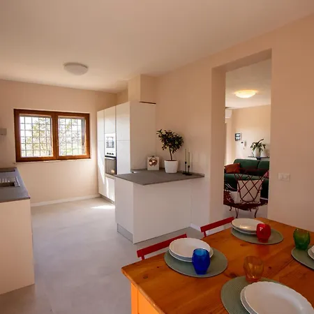Casale Medi - Nuove Ed Eleganti Con Giardino, Vista E Piscina Condivisa Tatil Evi Belvedere Ostrense