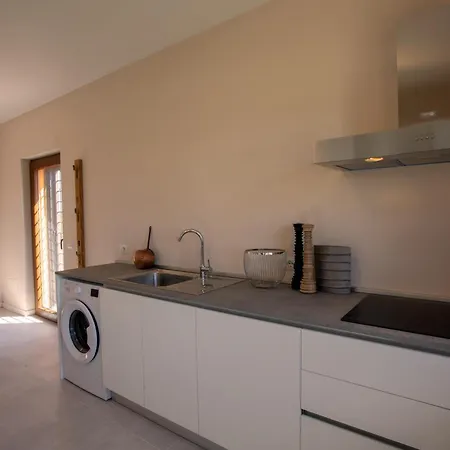 Vakantiehuis Casale Medi - Nuove Ed Eleganti Con Giardino, Vista E Piscina Condivisa Belvedere Ostrense