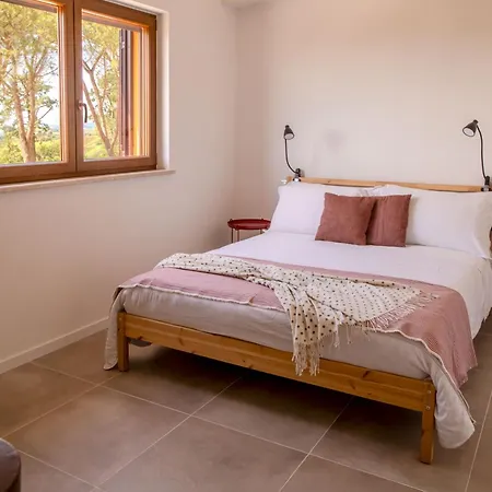Casa de Férias Casale Medi - Nuove Ed Eleganti Con Giardino, Vista E Piscina Condivisa Belvedere Ostrense