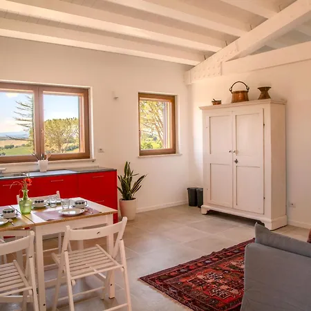 Holiday home Casale Medi - Nuove Ed Eleganti Con Giardino, Vista E Piscina Condivisa